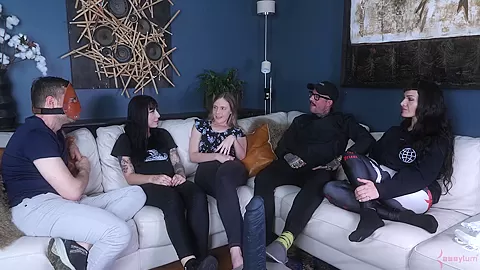 Ass stretched teen 18+ gapes wide after huge dildo