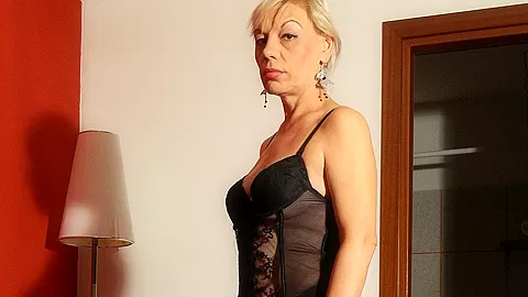Blonde Housewife Playing With Two Toys - MatureNL