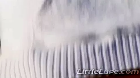 Columbian teen 18+ cutie fingers her pussy