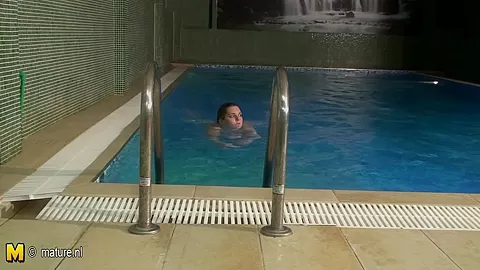 Take A Peek At These Lovely Mature Ladies At The Sauna - MatureNL