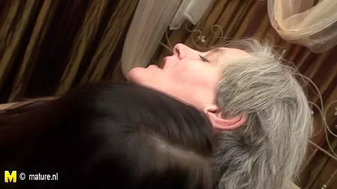 Horny Old And Young Lesbians Go At It - MatureNL