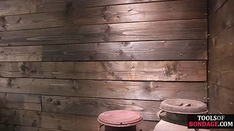 BDSM MILF slut dominated by seducing guy b4 she squirts
