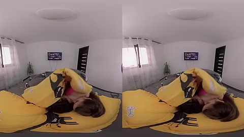 Netflix and Fuck; Amateur Couple 3D Porn Voyeur