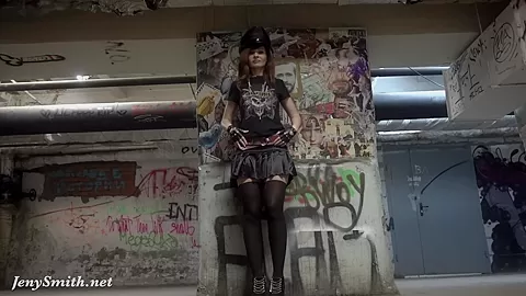 Pantyhose Rock Star flashing