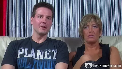 Old muff in a threesome with hubby’s friend