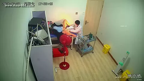 Peeping Hospital patient.10