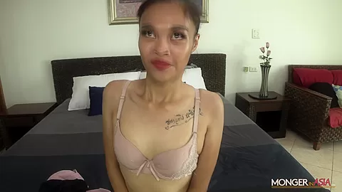 Amateur Thai slut wants to get pregnant by a foreigner