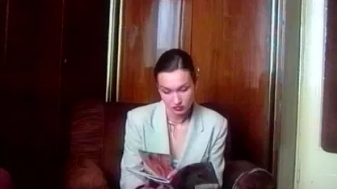 Agnes Discovers Porn Life Thanks to the Private Casting