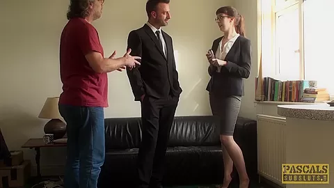 UK brunette amateur in stockings getting drilled in her ass﻿
