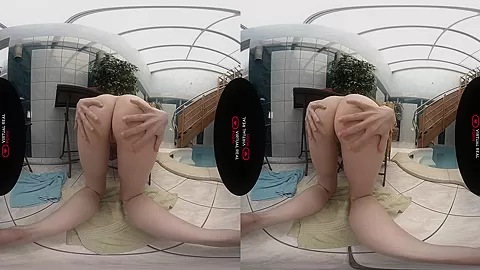 Mysterious present - VirtualRealPorn