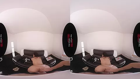 Looking for a job - VirtualRealPorn