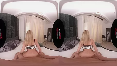 Looking for a roommate - VirtualRealPorn