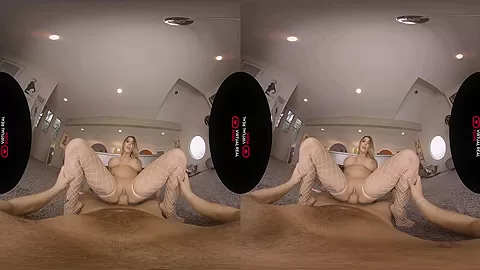 Dancing and fucking - VirtualRealPorn