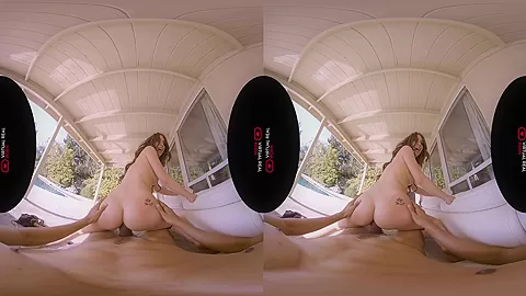 Locked and horny - VirtualRealPorn