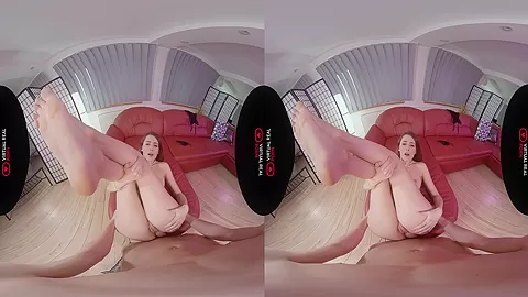 My New Lingerie - VirtualRealPorn