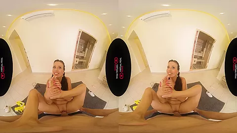 Warming Up - VirtualRealPorn