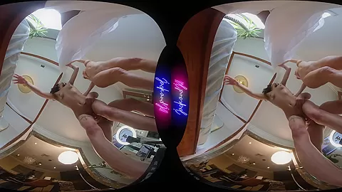 Victoria Meets Lillyy - Jackandjillvr