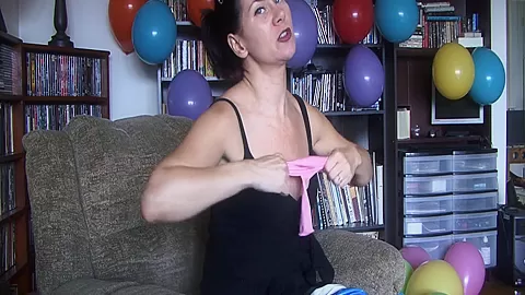 Blowing Balloons - XXXMina