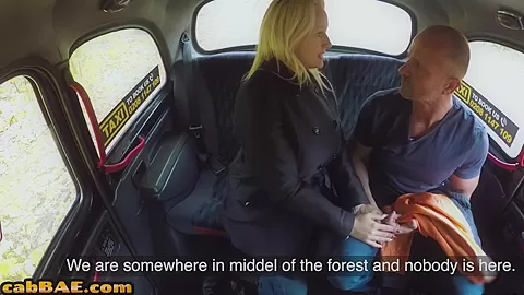 Bigtit cabbie publicly squirts in taxi while fingered
