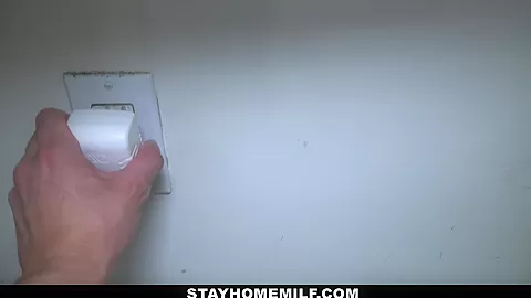 Essensual Oils - Stayhomemilf