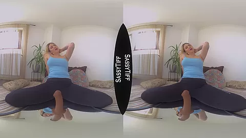 Curvy Blonde Teen Masturbates And Squirts Like A Pro - Big Tit Blonde Amateur Solo