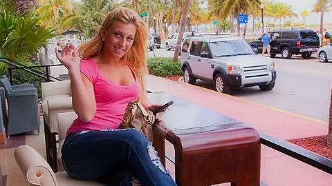 Jordan's Amazing Pussy