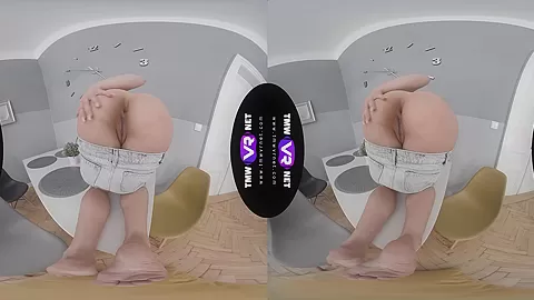 Getting started by rubbing cunt