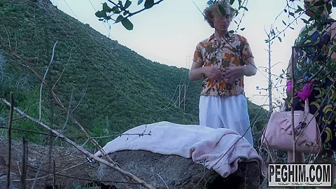 Pegging On Drift Mountain - Sex Movies Featuring Peghim