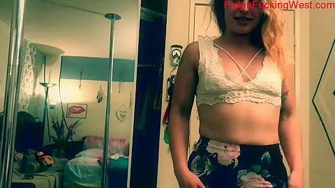 I Dream Of Dick - Sex Movies Featuring Fallonwest