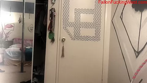 I Dream Of Dick - Sex Movies Featuring Fallonwest