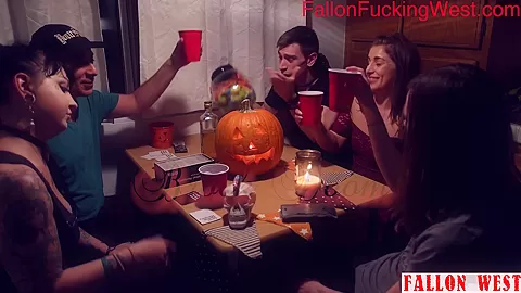 Hallowdick Xxx Parody Feature Film - Sex Movies Featuring Fallonwest