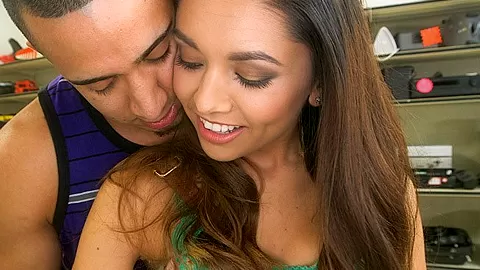 Amateur Latina Sucking A Big Dick