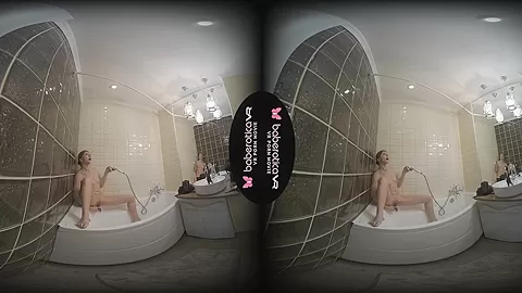 Hot Redhead Goes Intimate In The Tub - BaberoticaVR