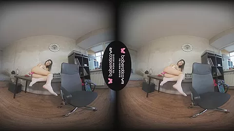 Skinny Karolina Uses Pink Toy Down The Vag - BaberoticaVR