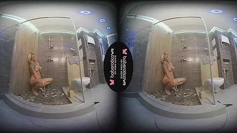 Cindy Key Showers Her Pussy With Lust - BaberoticaVR
