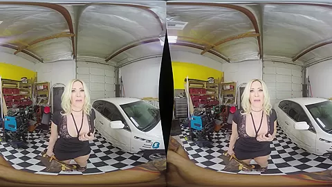 MilfVR - MILF and the Mechanic