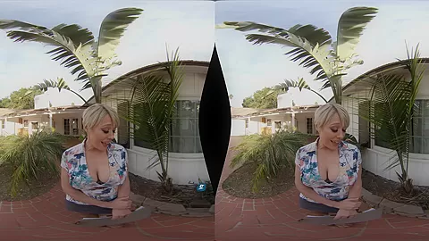 MilfVR - Artist's Touch