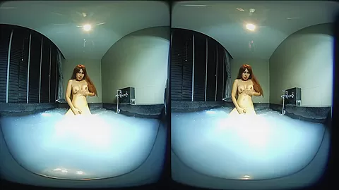 Wet And Sexy In A Bathtub - VRPussyVision