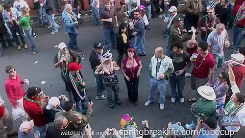 SpringBreakLife Video: Daytime Flashers