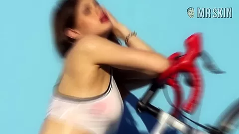 Battle of the Babes: Alexandra Daddario vs. Sydney Sweeney - Mr.Skin