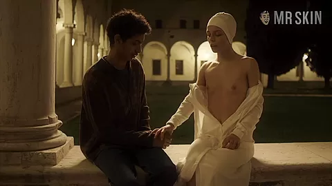 Heather Graham's Bday Suit & Caligula Turns 40 - Mr.Skin