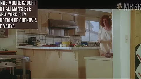 Anatomy of a Nude Scene: JulianneMoore Proves She'sa RealRedheadin 'Short Cuts' - Mr.Skin
