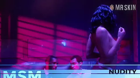 Jenny Slate's Topless Debut And Full-Frontal French MILFs - Mr.Skin