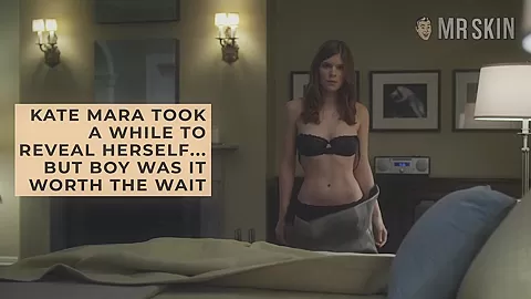 Battle of the Babes: Anna Kendrick vs. Kate Mara - Mr.Skin