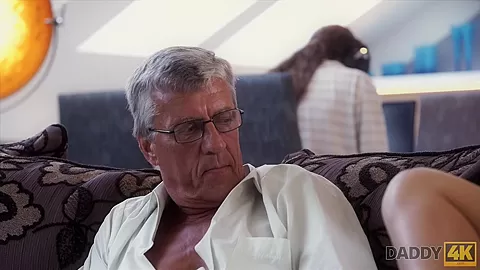 DADDY4K. What would you prefer - computer or your gf?