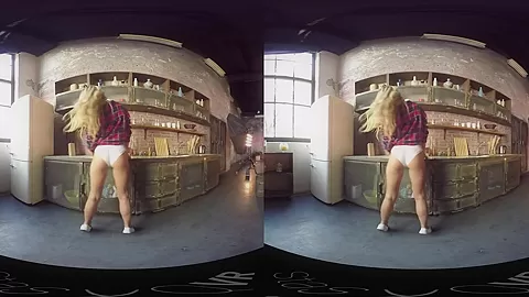 Blonde Strips For Breakfast