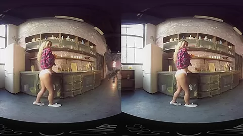 Blonde Strips For Breakfast