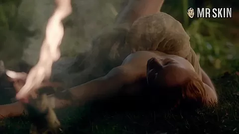 Ana de Armas Will Make You A Blade Rubber - Mr.Skin