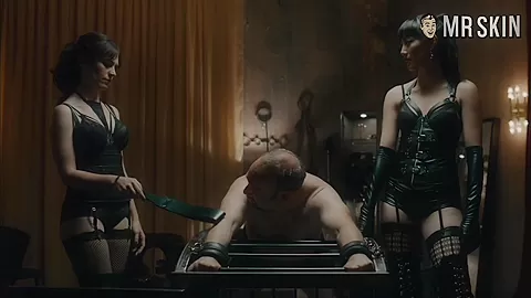Cruise Into Full Frontal With Emily Ratajkowski - Mr.Skin