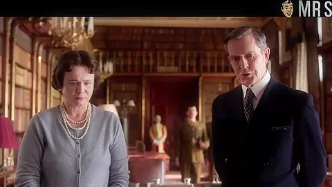 Best Of: Emily Watson - Mr.Skin